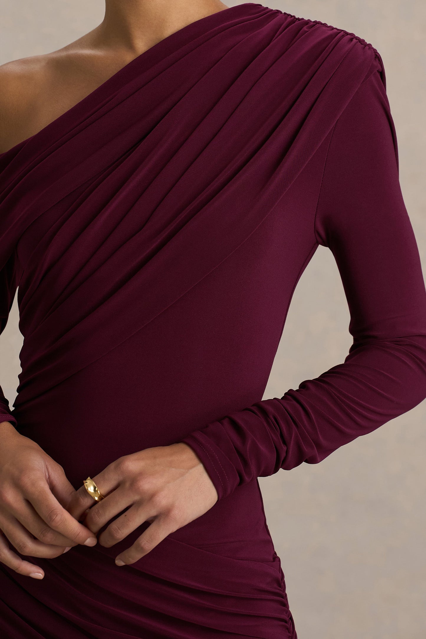 Perrie | Burgundy Asymmetric-Neck Maxi