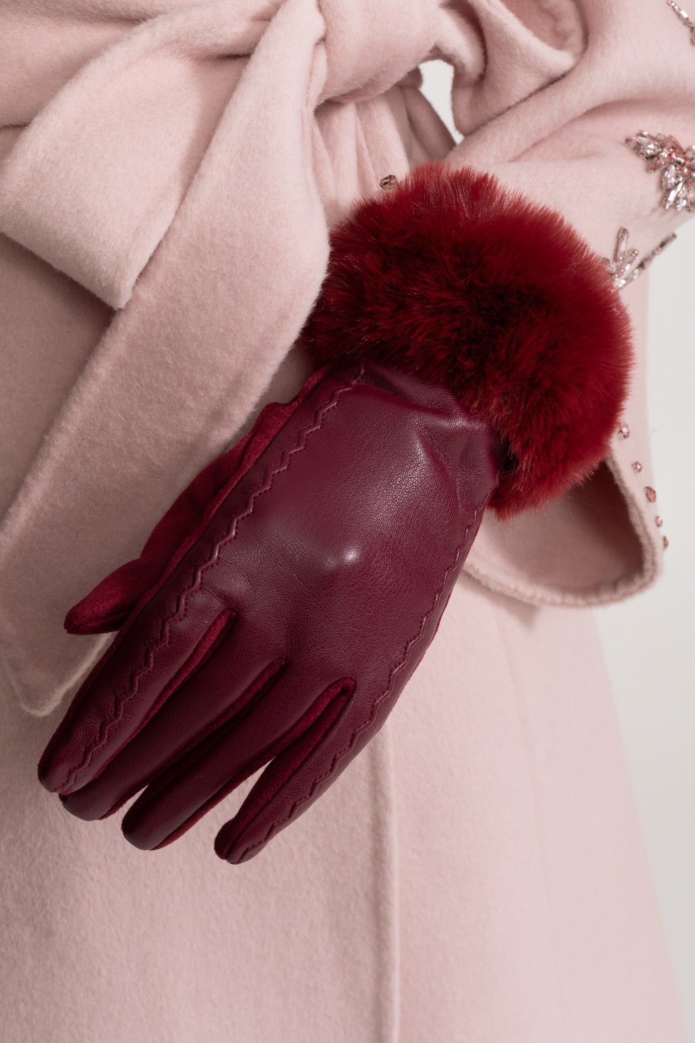 Vegan Leather Gloves With Fur Cuffs - Burgundy