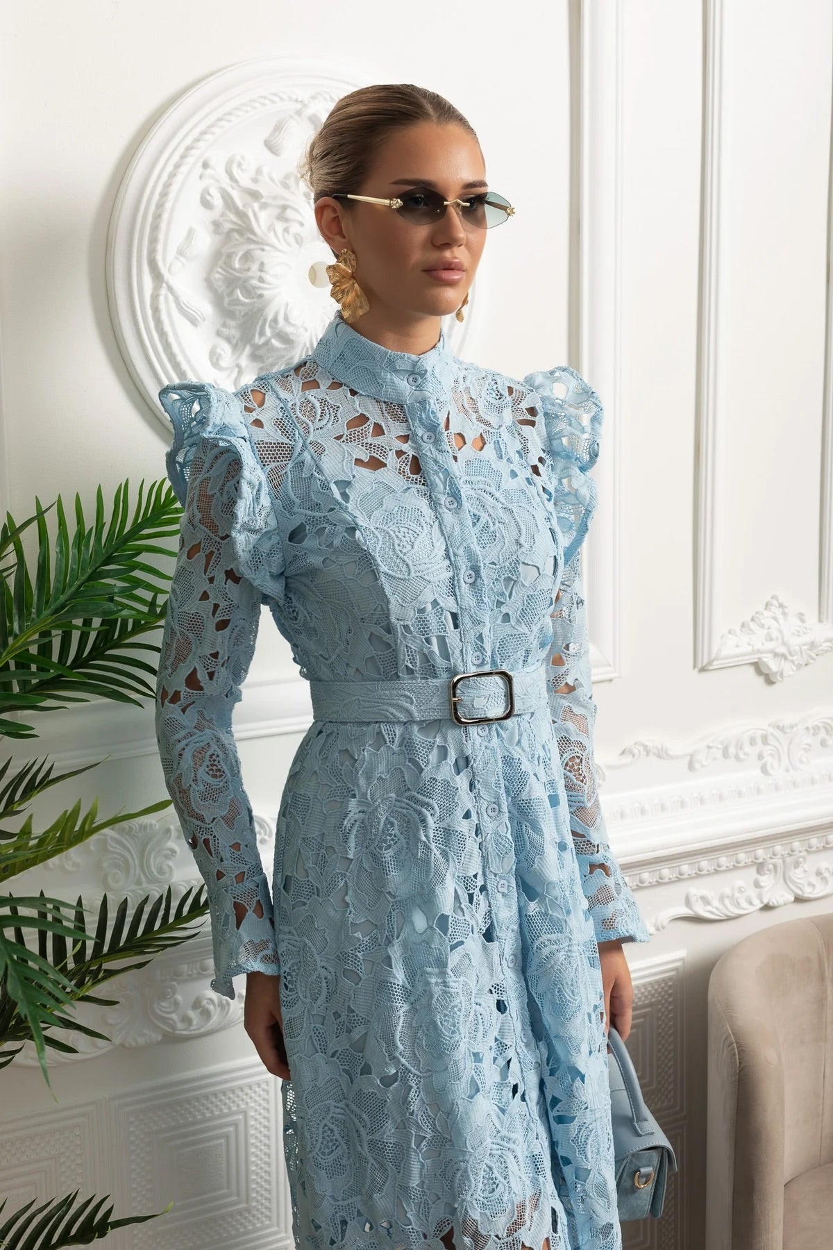 Lace Midi Dress with Ruffled Shoulders and Floral Detailing - Blue