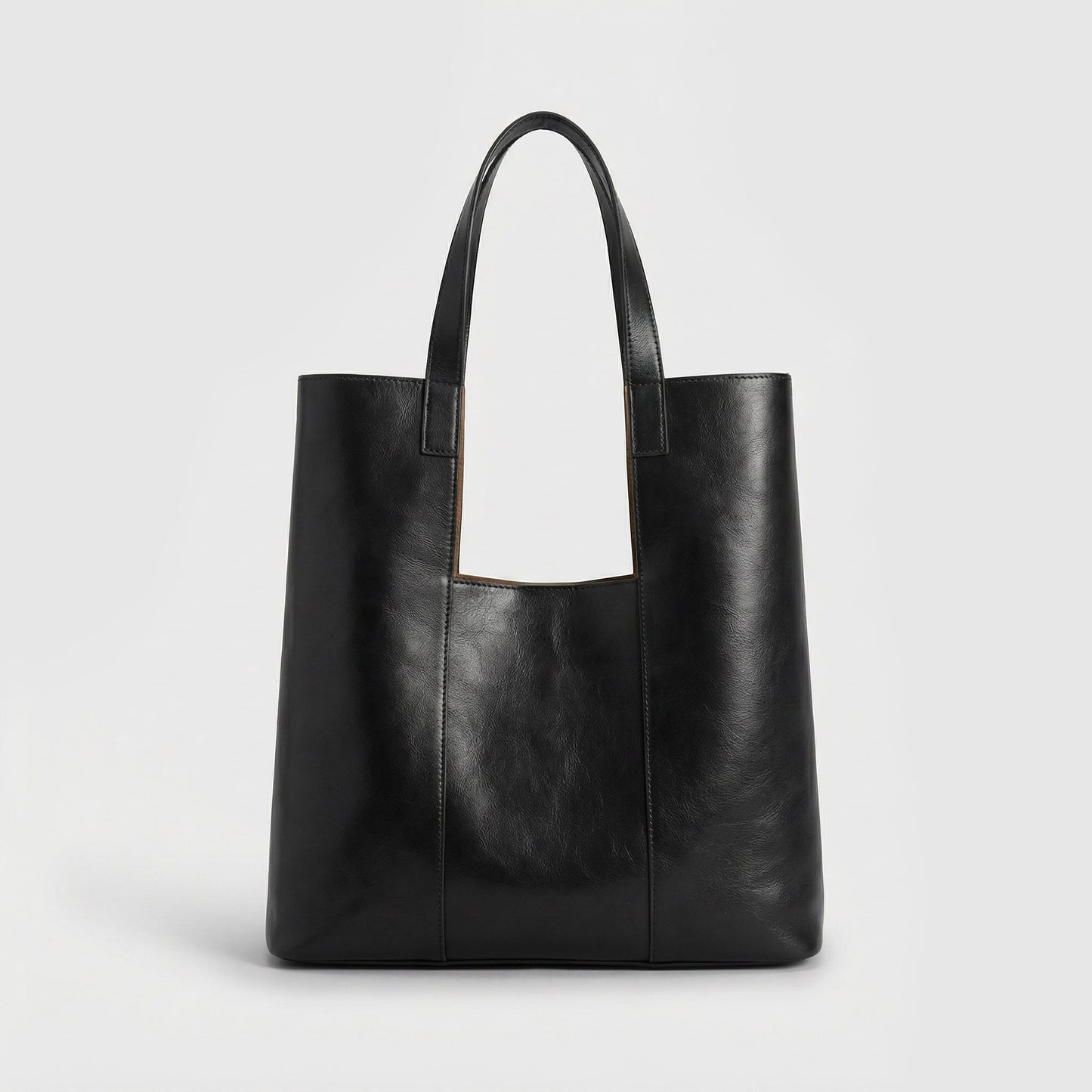 Madrid Large Tote + Makeup Pouch
Brown Vegan Leather Totebag