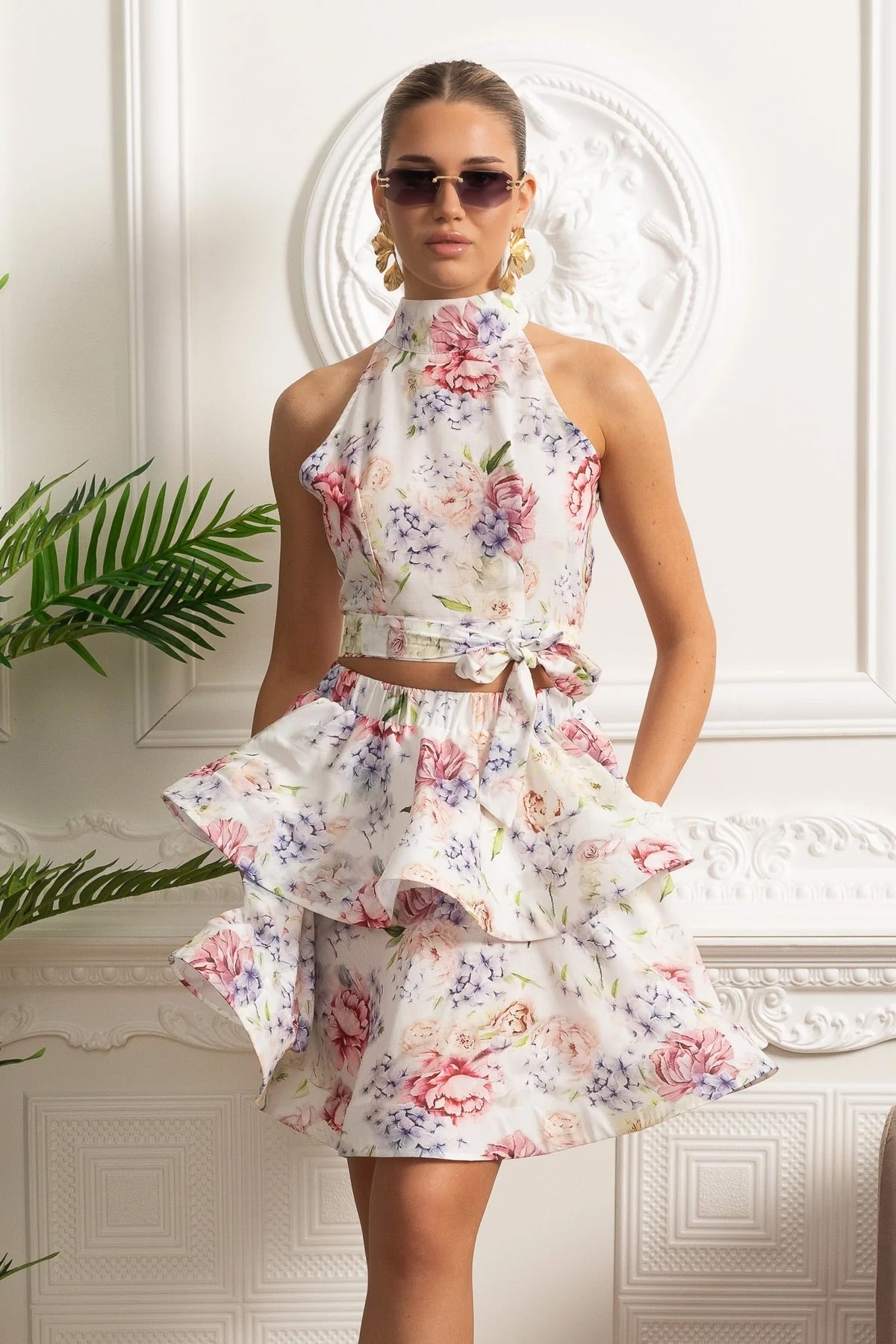 Floral Halter Crop Top and Layered Ruffle Mini Skirt Set - White/Pink