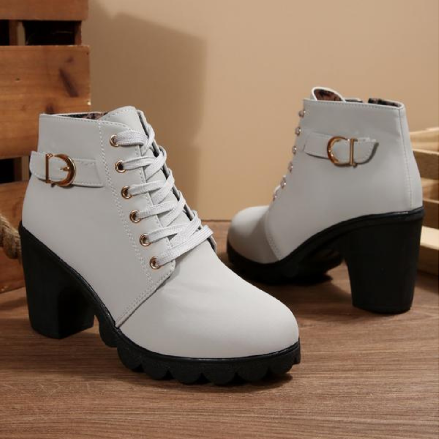 YUNO | Chic Lace-Up Metal Buckle Chunky Ankle Boots