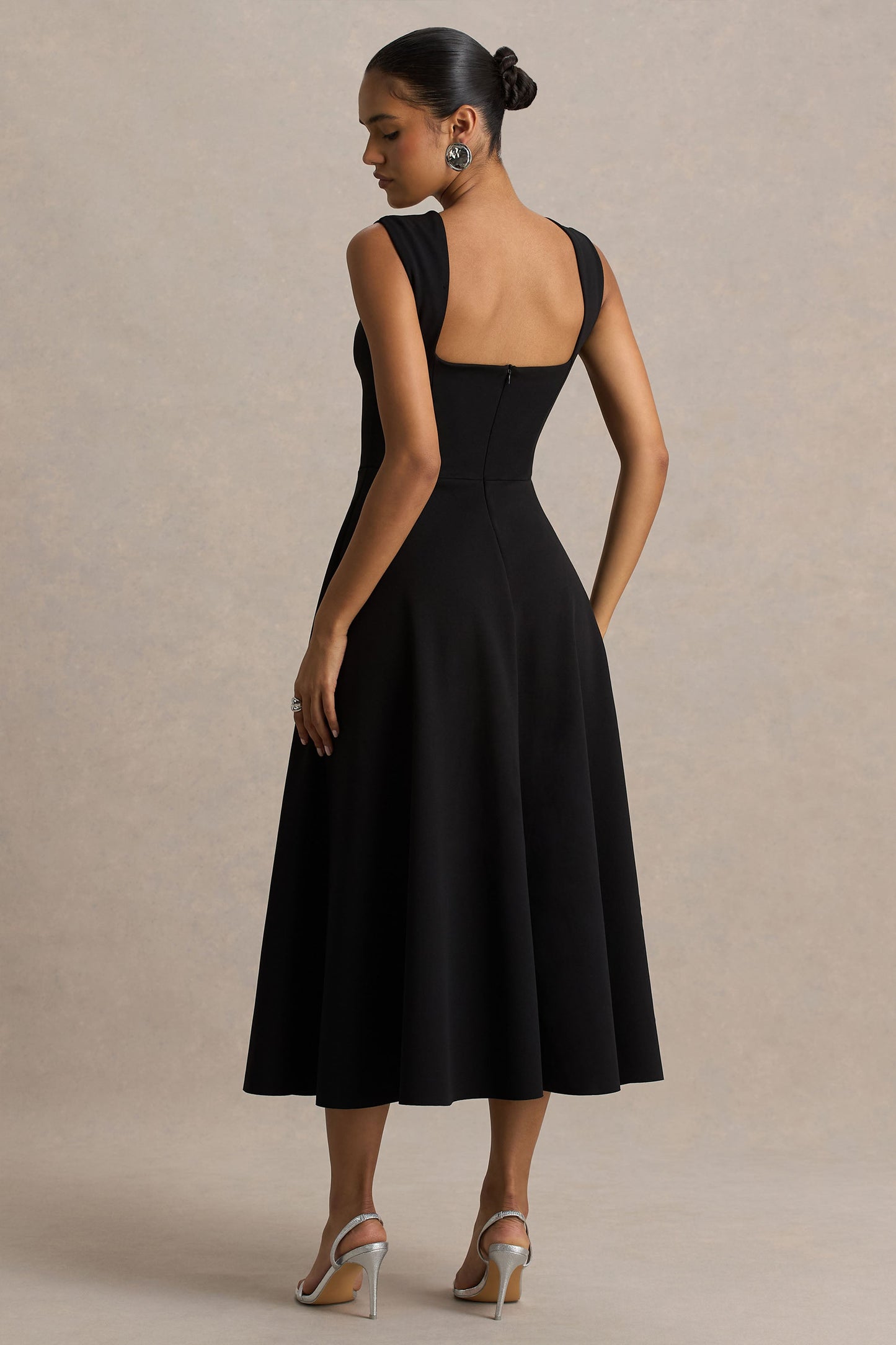 Andromeda | Black Sweetheart-Neck Midi