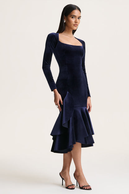Emberlyn | Navy Velvet Scoop-Neck