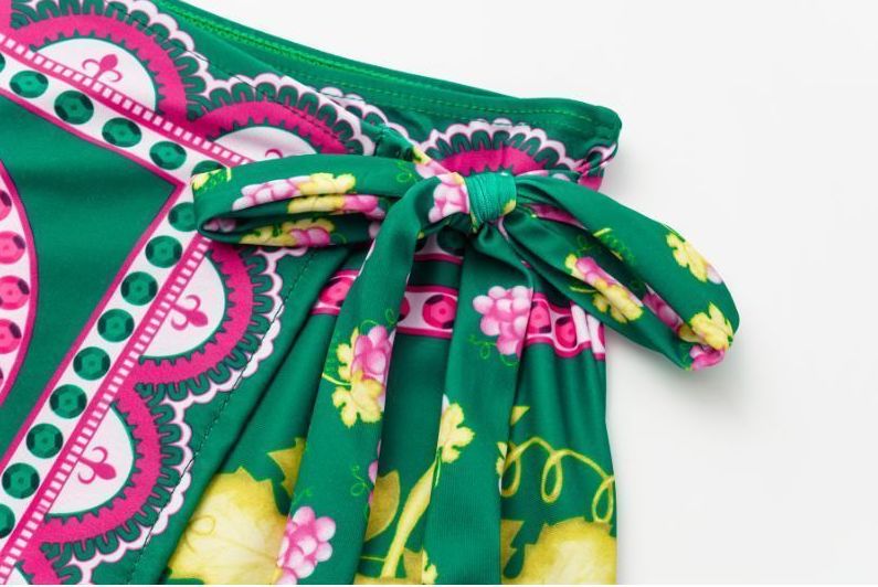 Retro Ruffle Swimsuit - Short Skirt Set - Green