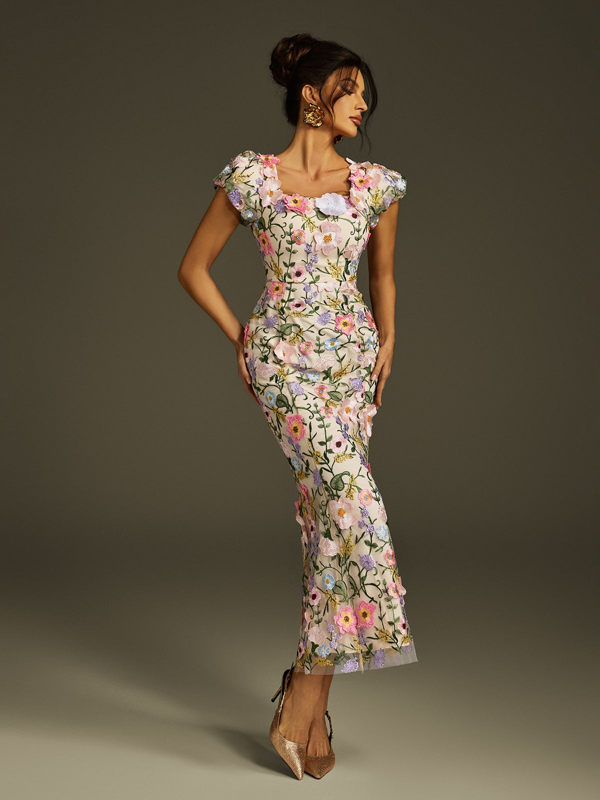 Zolthar Embroidered Flower Midi Dress