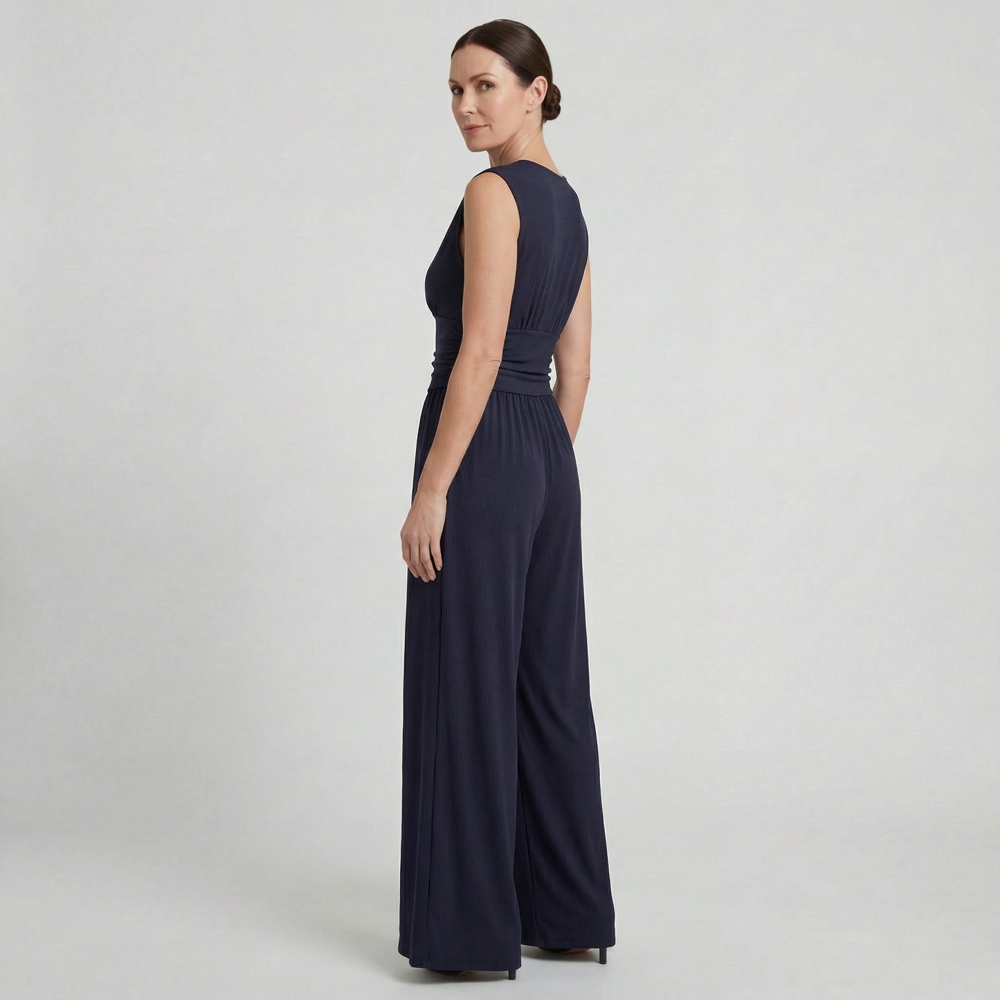 Yuno | Chic Sleeveless Wide-Leg Jumpsuit